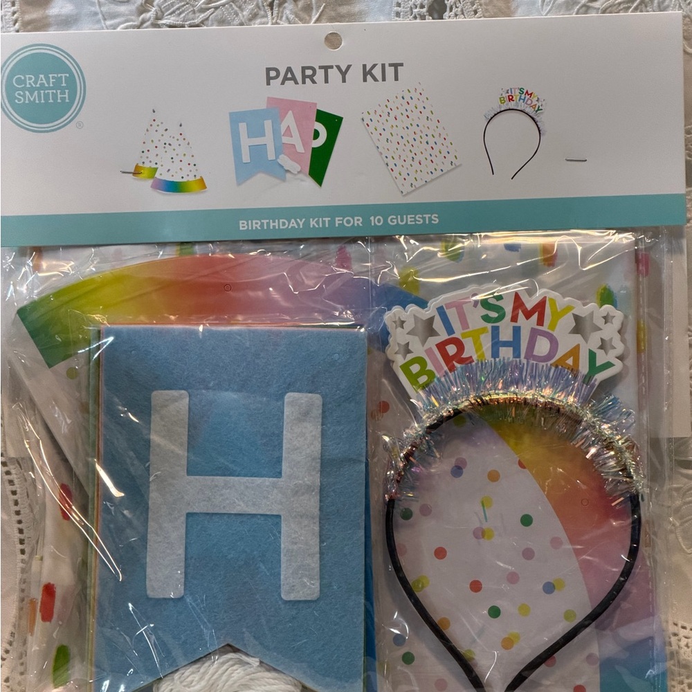 CratfSmith Birthday Celebration Kit - Multicolor